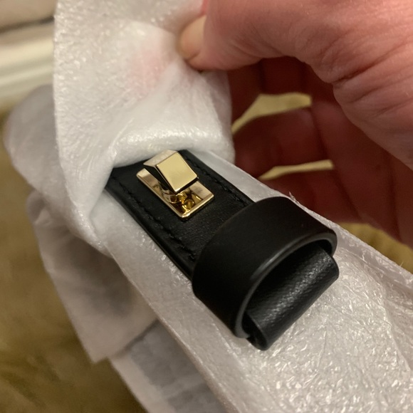 RARE🔥Authentic Kate Spade Italian leather flap Crosby🌹 - Picture 11 of 16